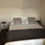 Helena Appartement *